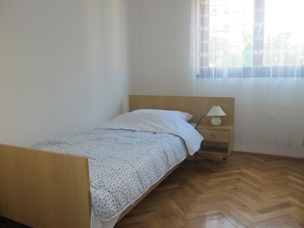 Apartment Razum Пула Екстер'єр фото
